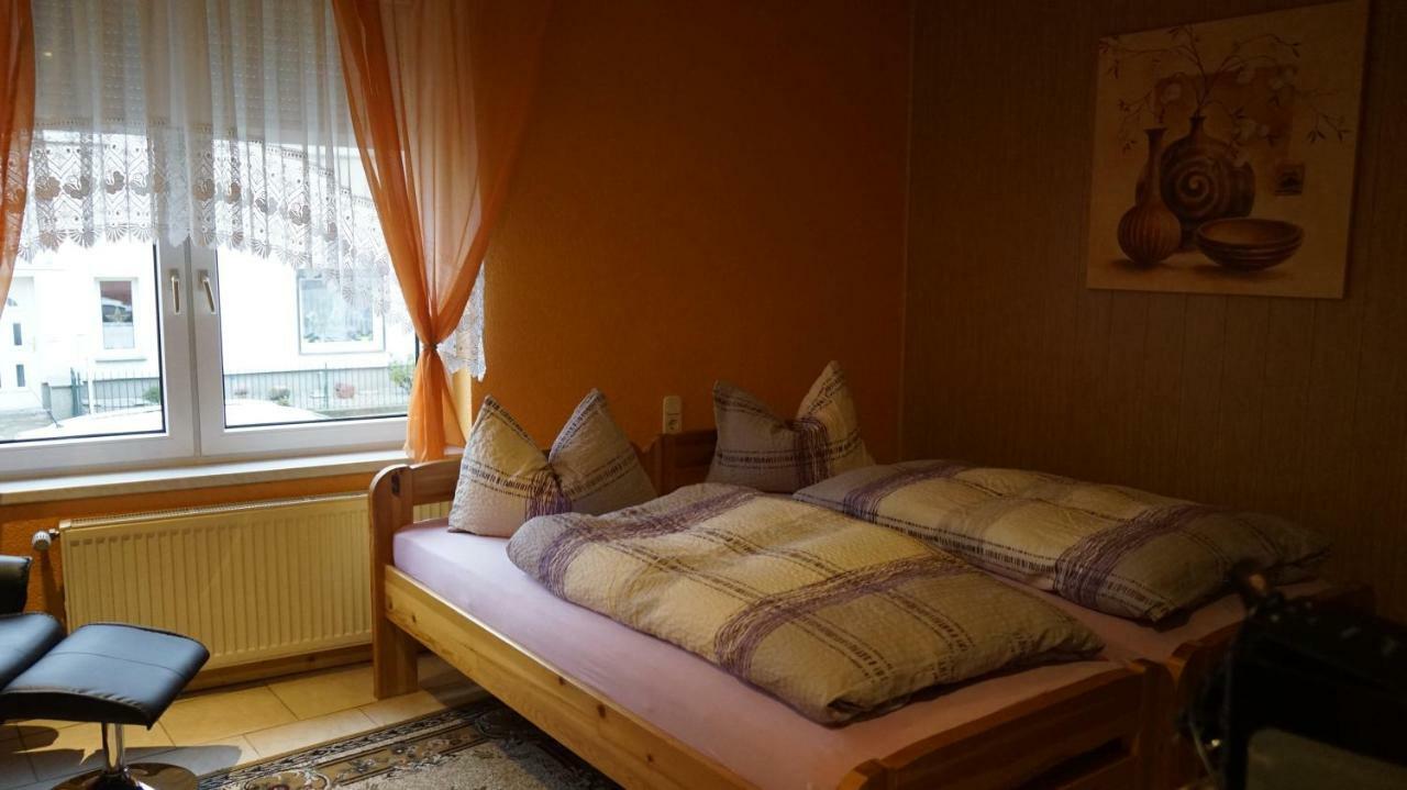 Pension Im Glueck Thale Exterior photo